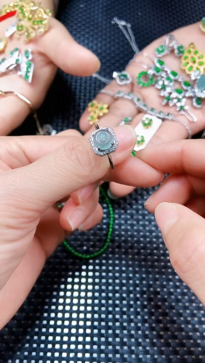 【闪购商品】翡翠戒指未镶嵌11111111111