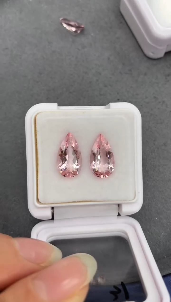 【闪购商品】绿柱石（摩根石）裸石未镶嵌7.2克拉