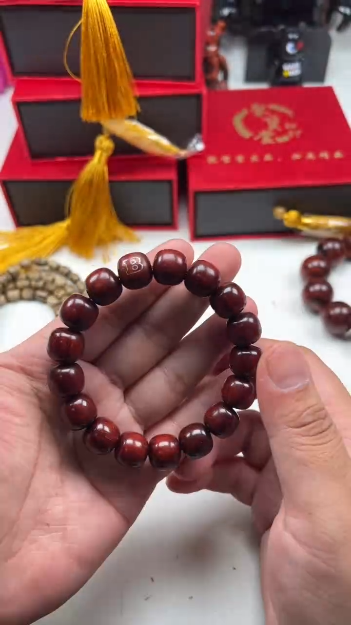 【闪购商品】小叶紫檀手串/手链小叶紫檀老型手串