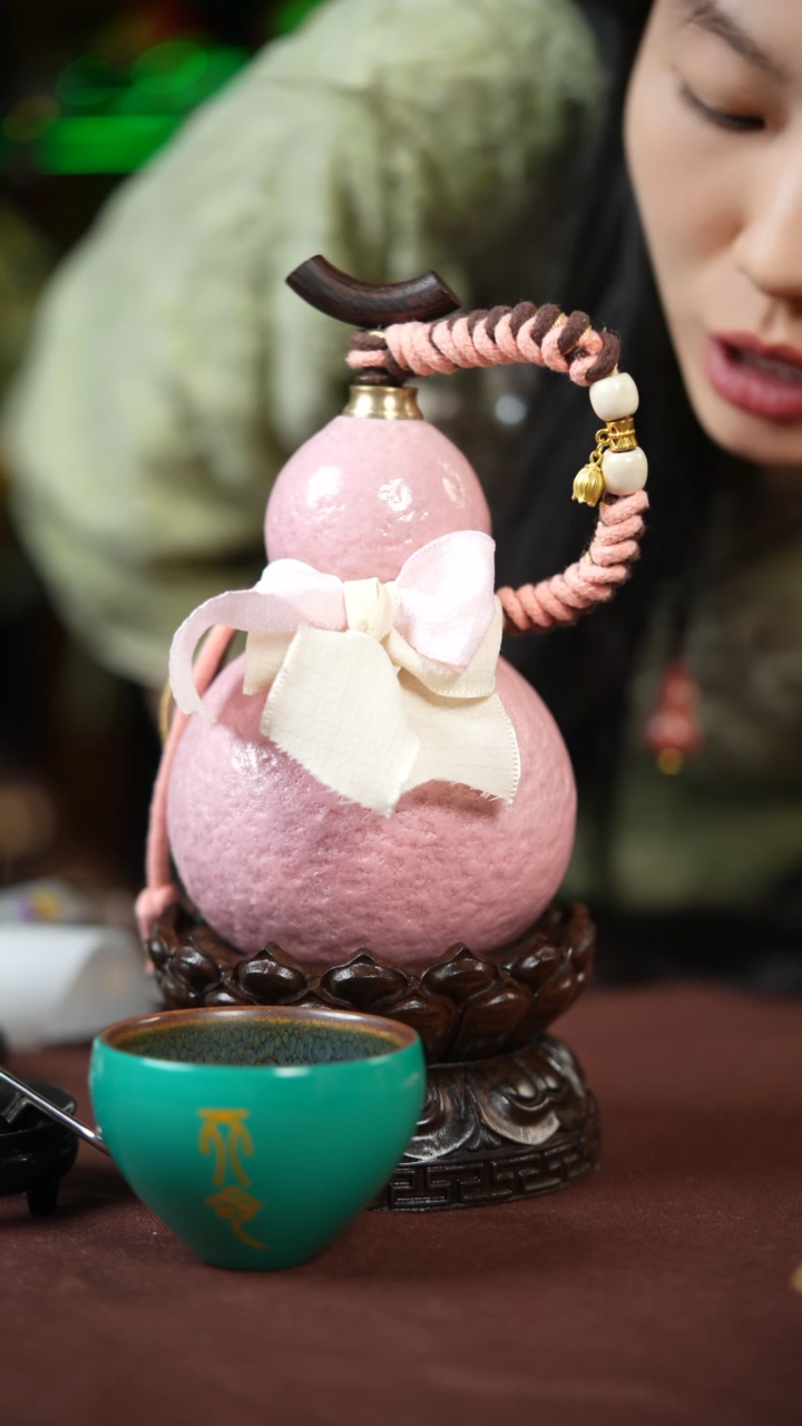 【闪购商品】977号300ml左右的非遗漆器酒葫芦