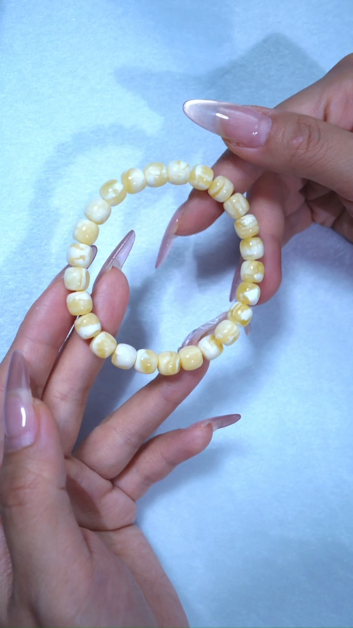 【闪购商品】蜜蜡手链未镶嵌福利8.2mm瓷白浓蜡虎皮妖花