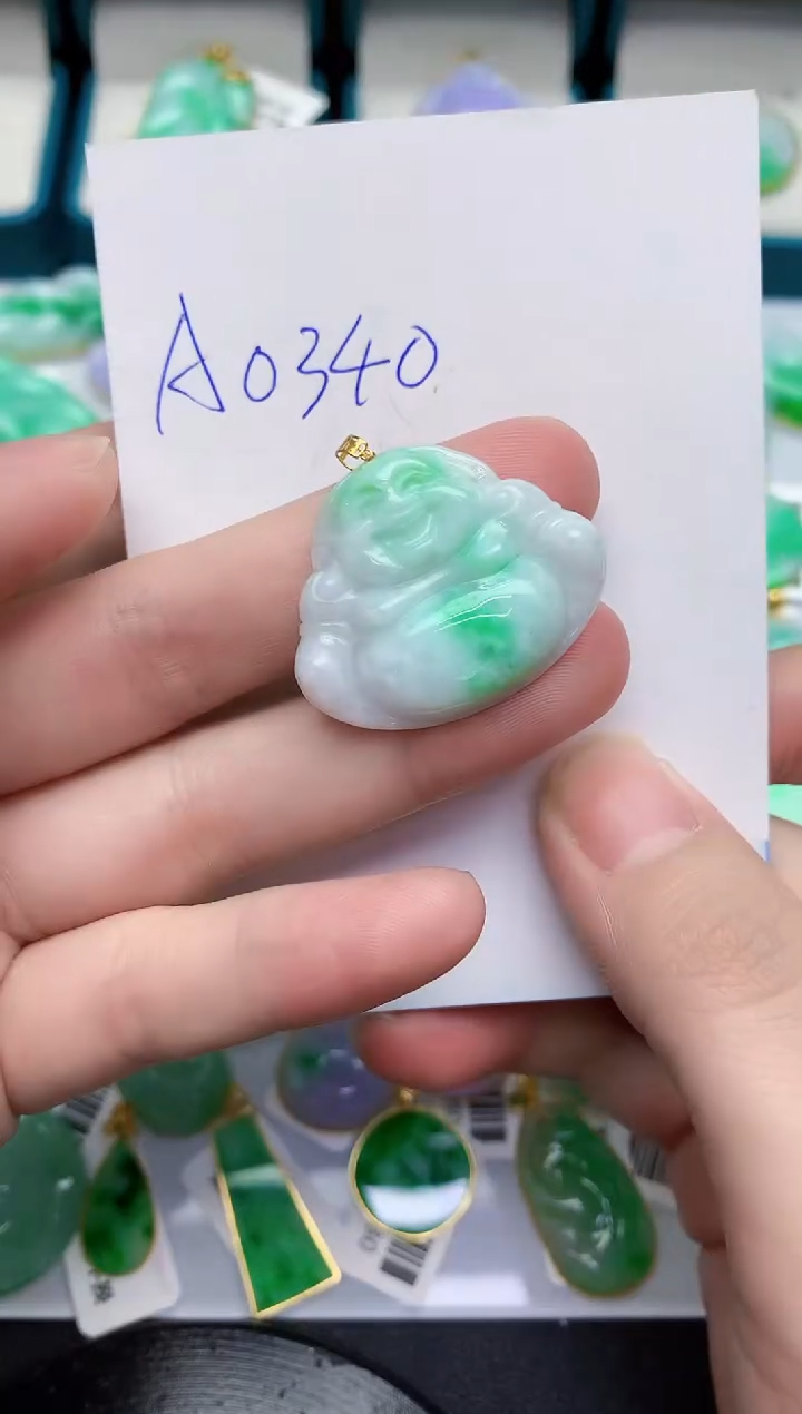 【闪购商品】翡翠颈饰18K金镶嵌0000000000