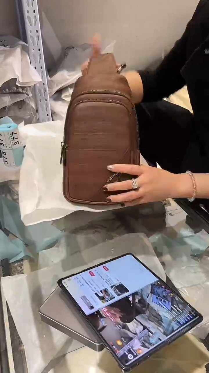 头层牛皮377品牌男包清货中（不要卡单，理性消费）