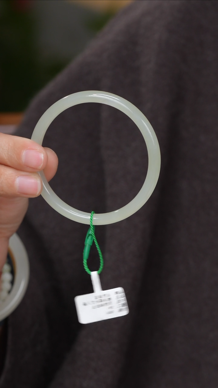 【闪购商品】和田玉手镯未镶嵌085   59圈口