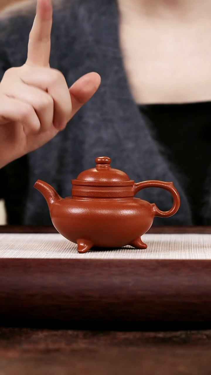 【闪购商品】凌瑶 赵庄老朱泥【古卣傲雪】