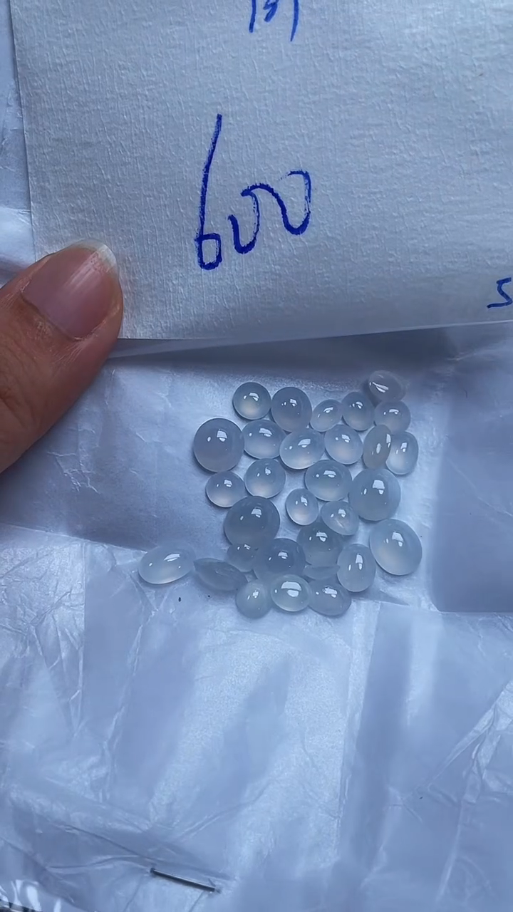 定制翡翠未镶嵌天然缅甸翡翠A货139