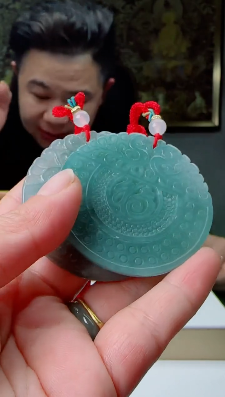 【闪购商品】翡翠颈饰未镶嵌1111111111