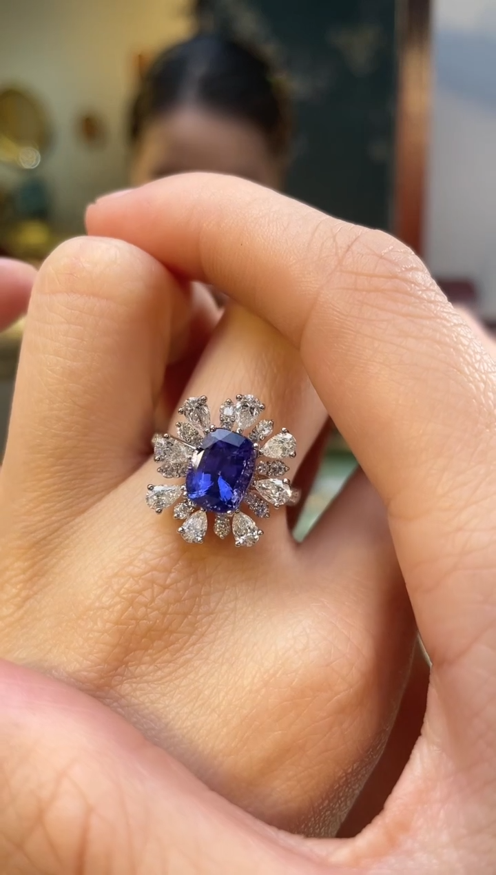 【闪购商品】蓝宝石戒指18K金镶嵌无烧主石：2.87ct