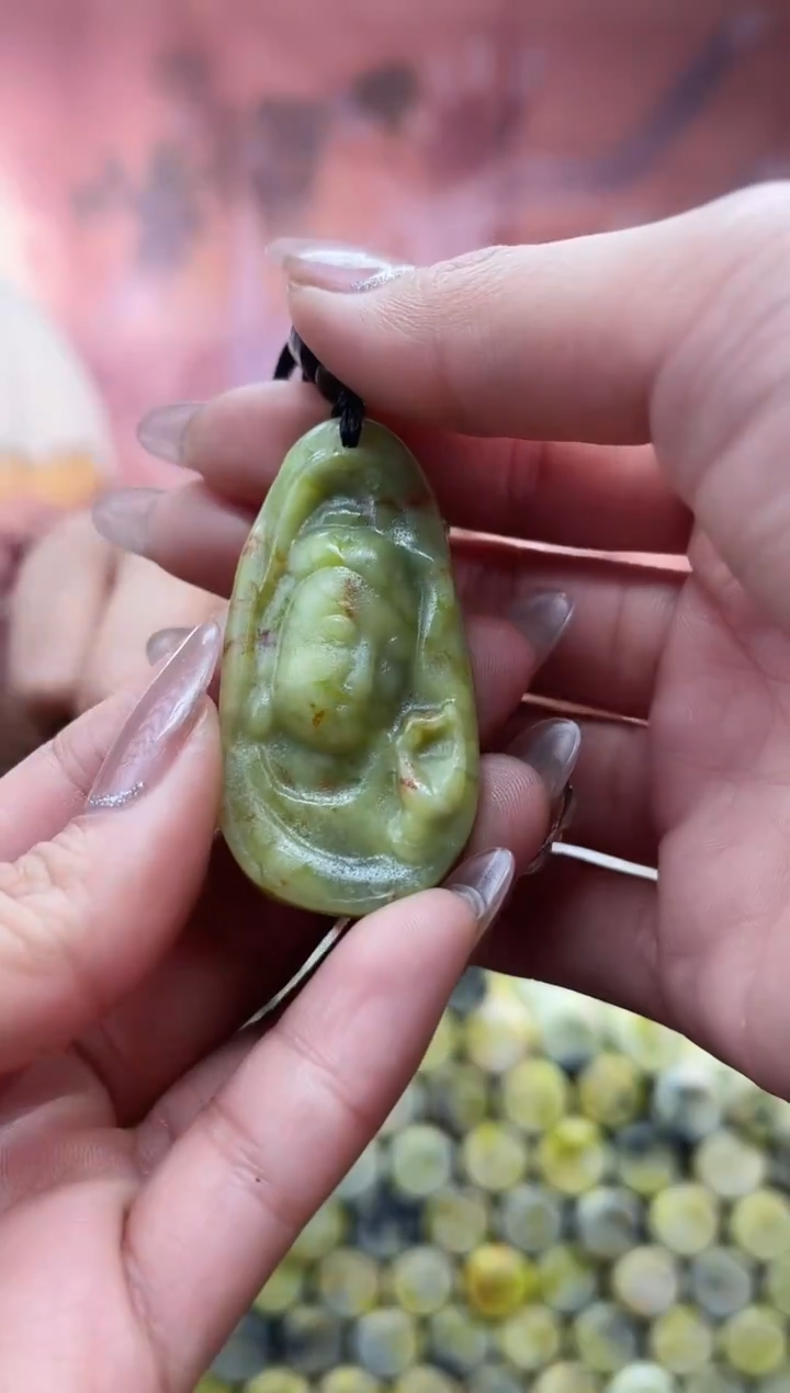 未镶嵌岫玉吊坠·