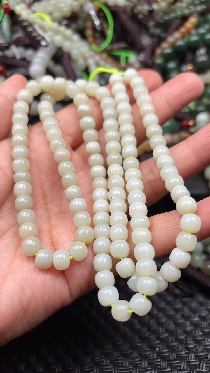 【闪购商品】和田玉颈饰未镶嵌.