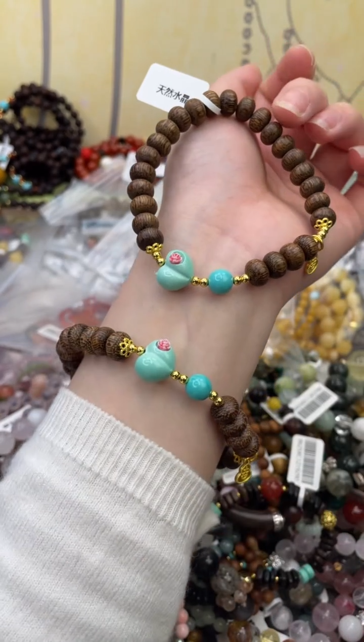 未镶嵌石英质玉手饰516