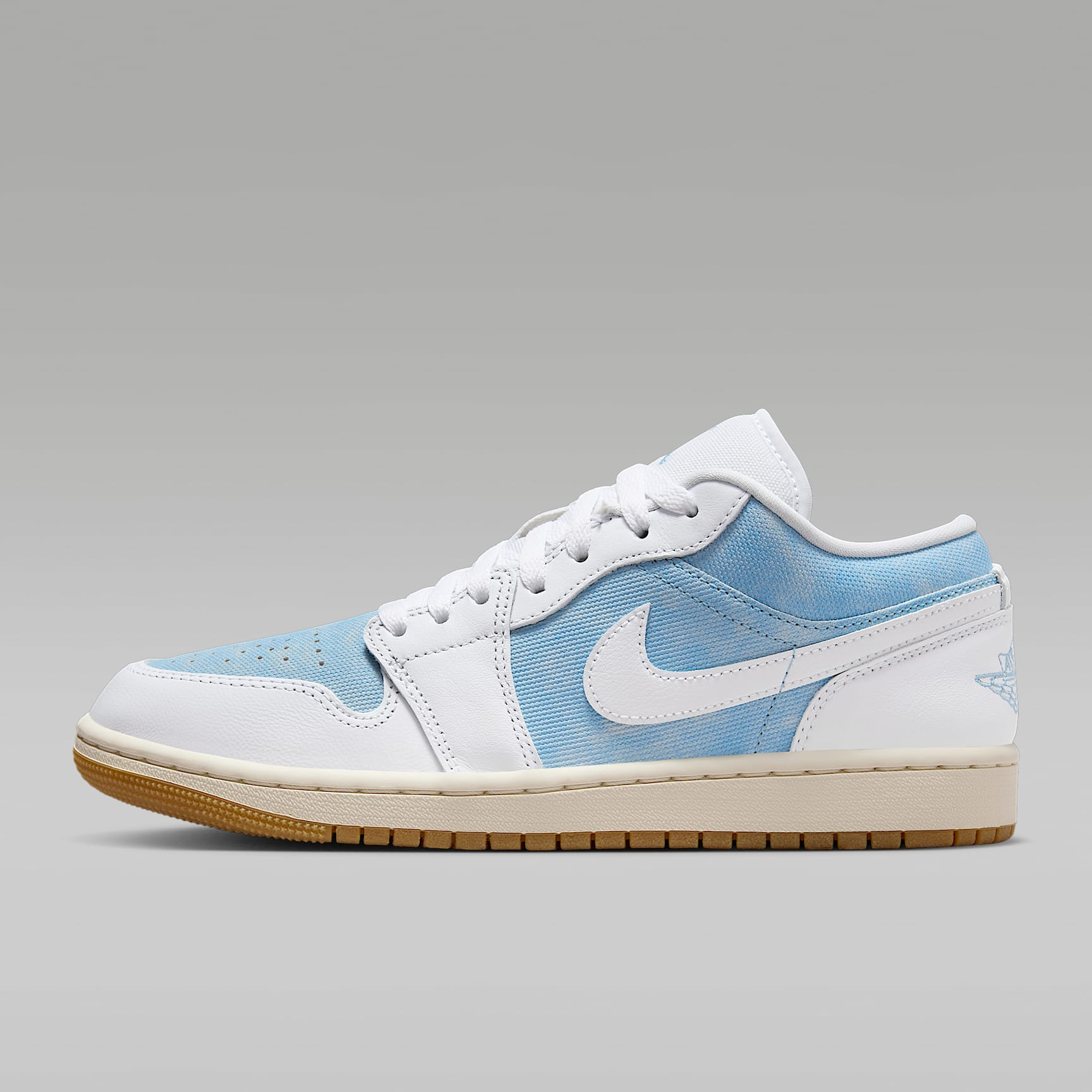 NIKE/耐克Air Jordan 1 Low SE 女子运动休闲低帮板鞋HQ2004400