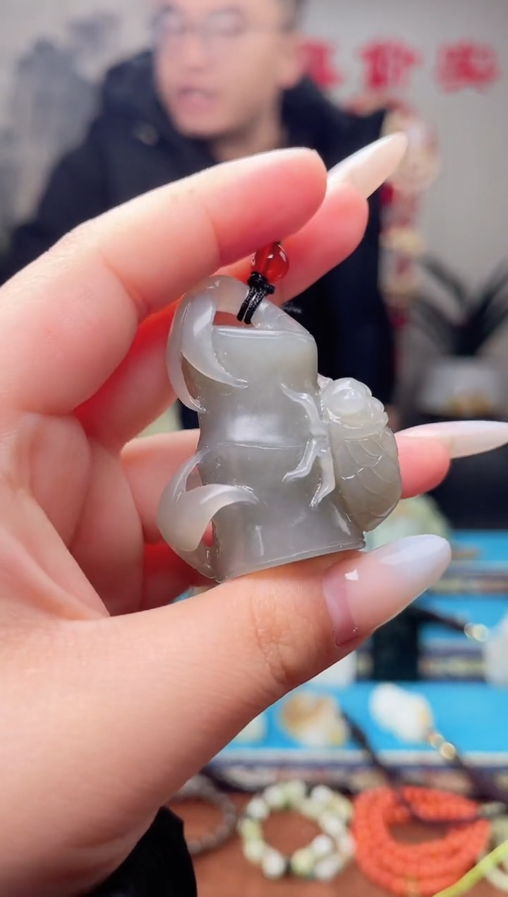 【闪购商品】和田玉挂件未镶嵌1