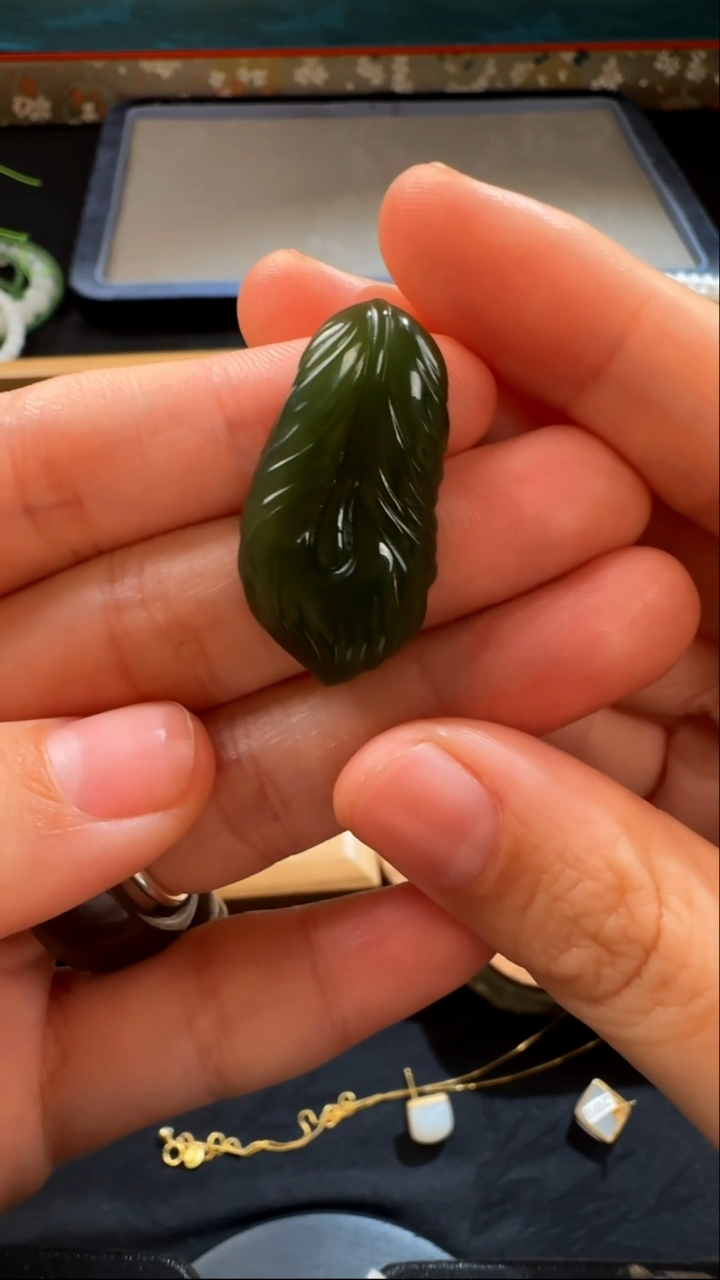 吊坠(不含链)未镶嵌和田玉和田玉碧玉吊坠