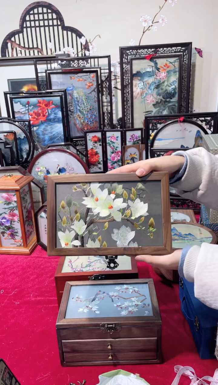 织绣精品苏绣手工刺绣，成品摆件11