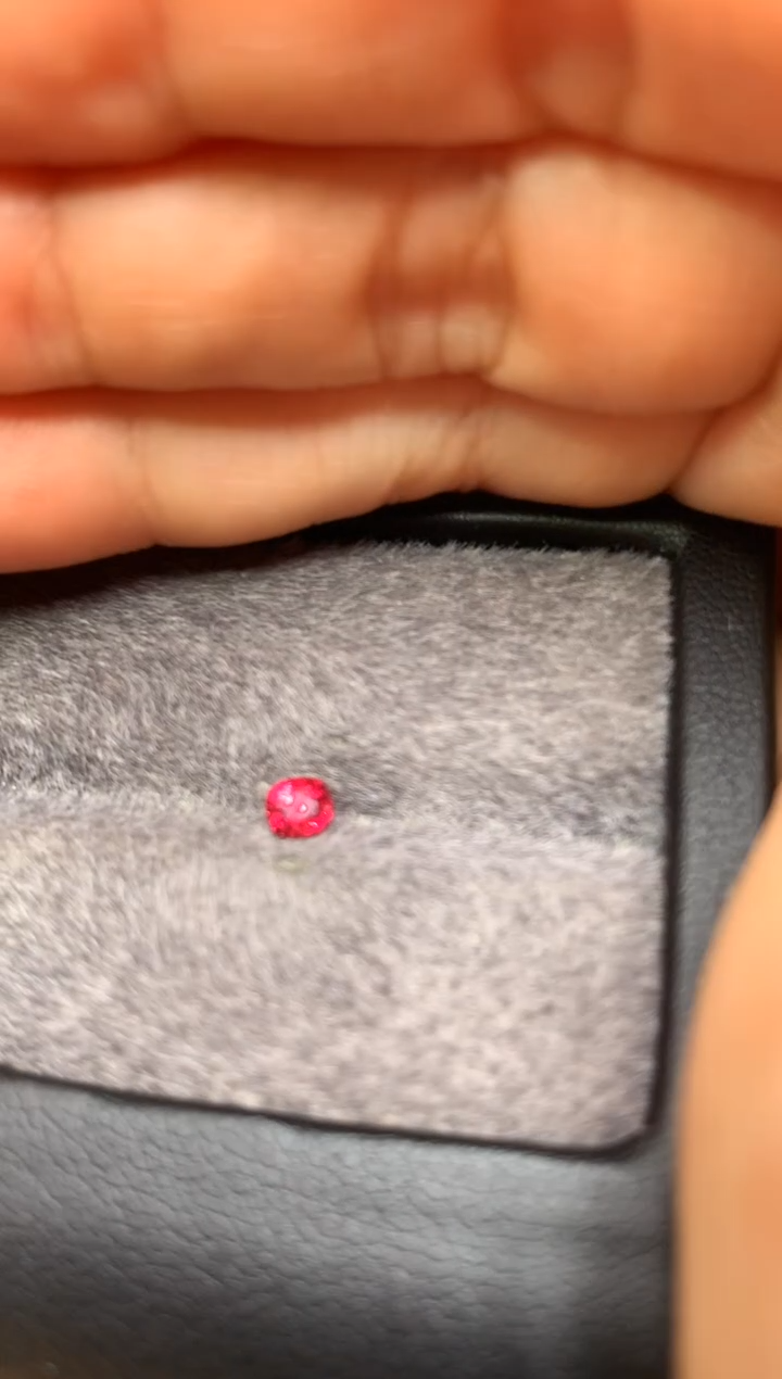 【闪购商品】定制尖晶石裸石未镶嵌枕型 绝地 0.32ct
