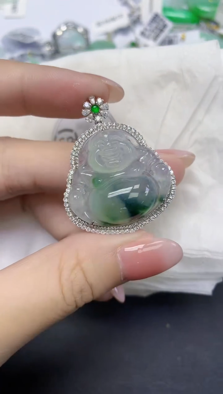 颈饰18K金镶嵌翡翠天然缅甸翡翠A货多样性发一件