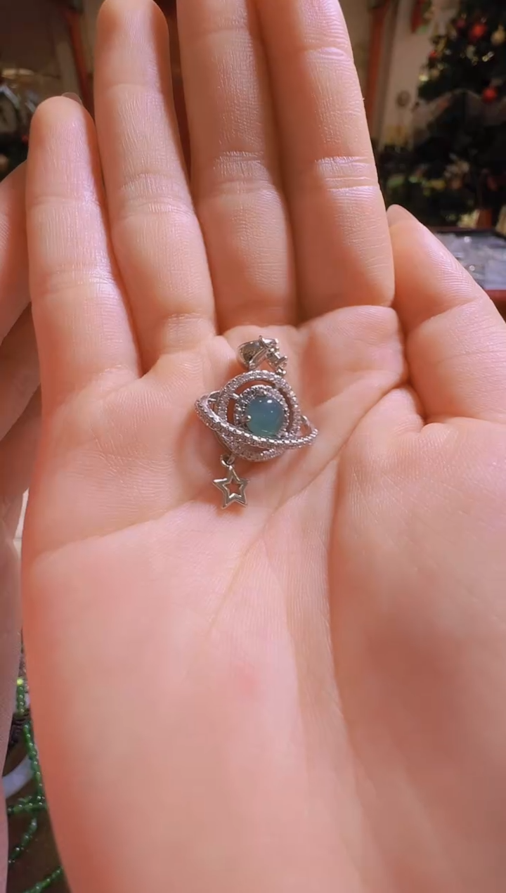 【闪购商品】翡翠吊坠(不含链)未镶嵌翡翠