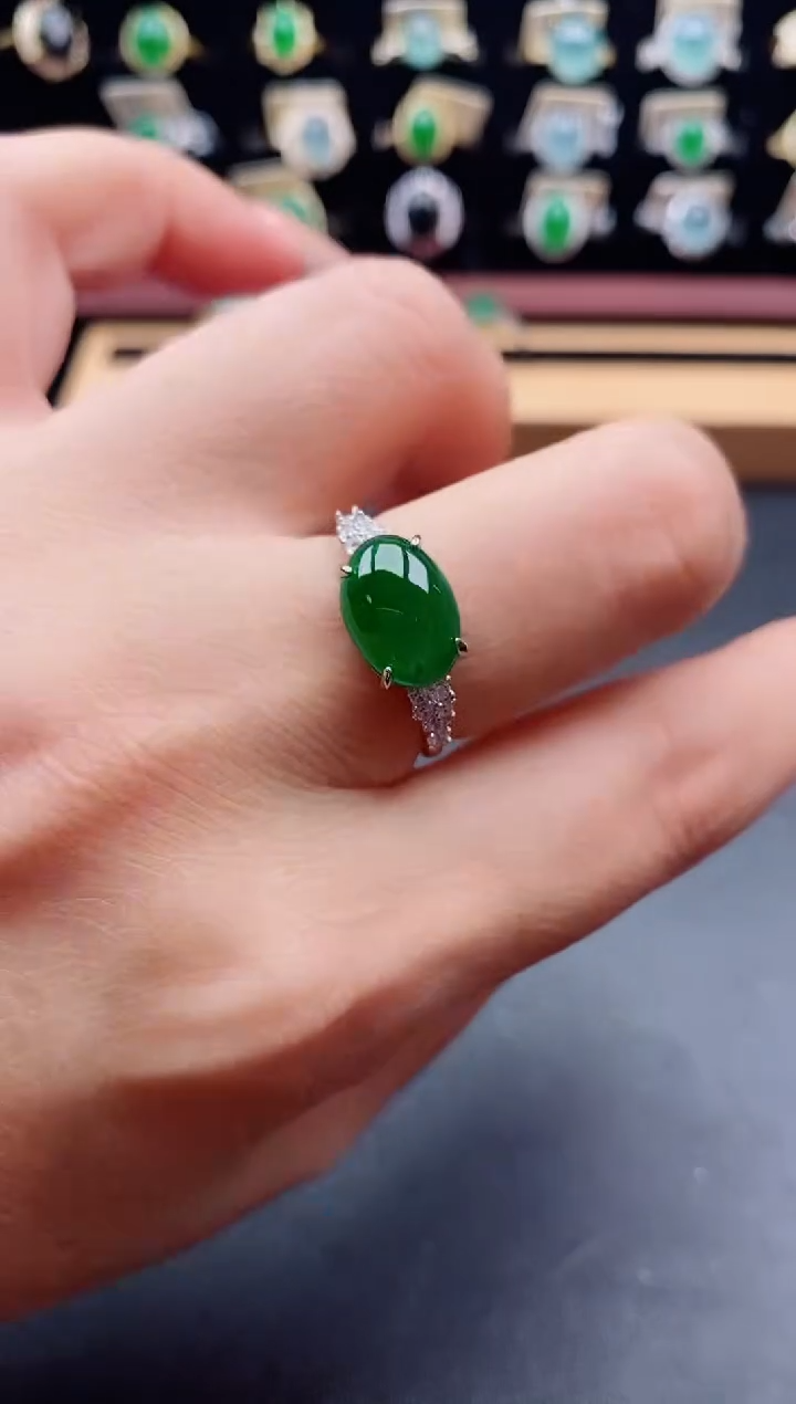 银S925镶嵌戒指翡翠1