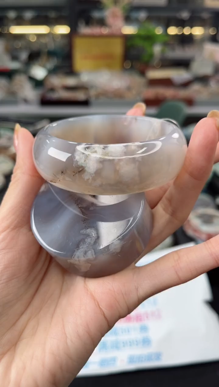 【闪购商品】石英质玉手镯未镶嵌55圈口（赠品镯心）3540260