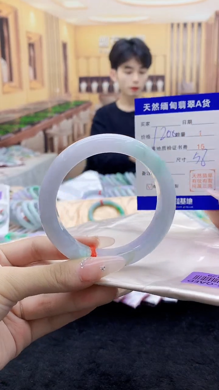 【闪购商品】翡翠手镯未镶嵌    H85-129