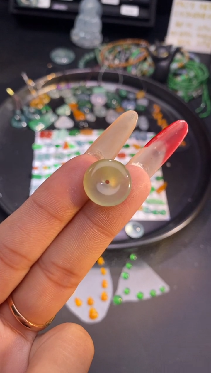 【闪购商品】翡翠挂件未镶嵌扣子