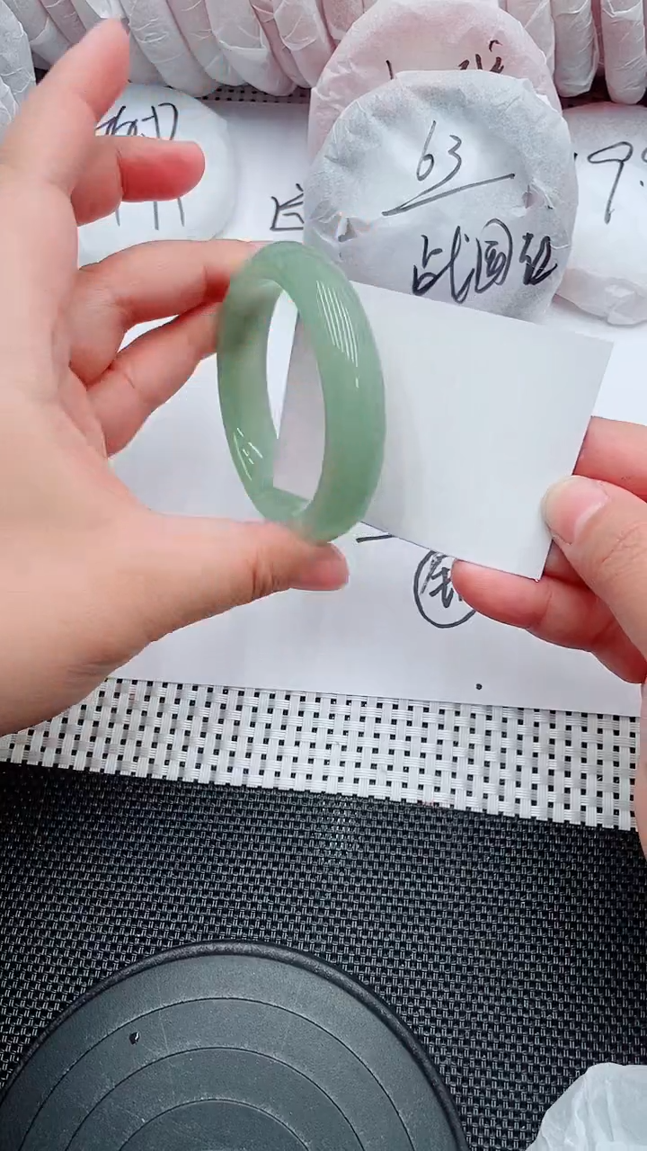 未镶嵌手镯石英质玉173-54-55