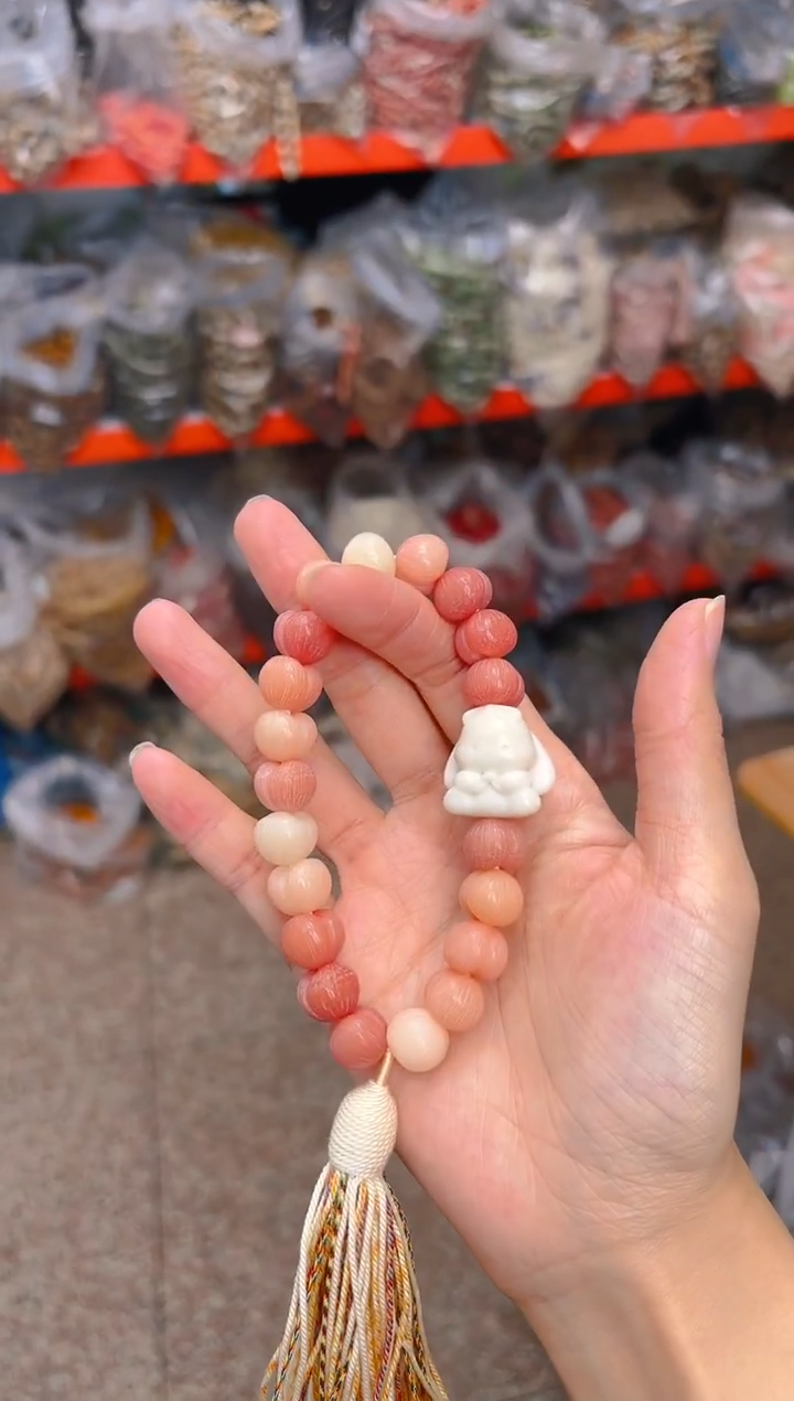 吊坠菩提根/象牙果粉色屁桃手持 兔子