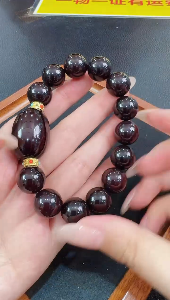 【闪购商品】玛瑙/玉髓手串未镶嵌发一件