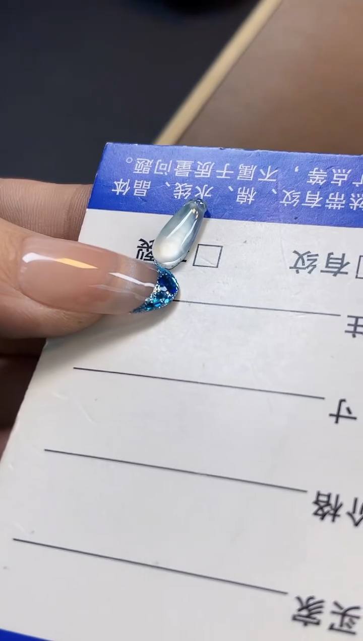 裸石翡翠吴晓梅48高冰福瓜12.4*5.4*3