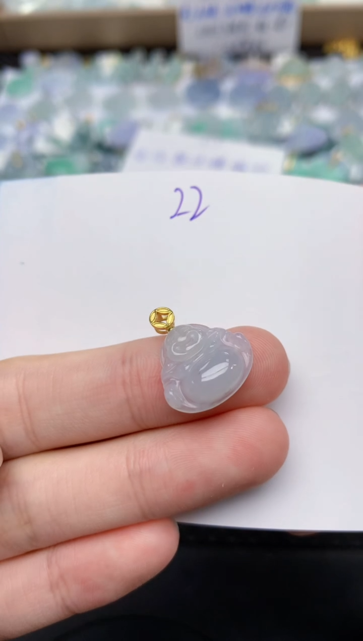 翡翠未镶嵌颈饰天然缅甸A货翡翠