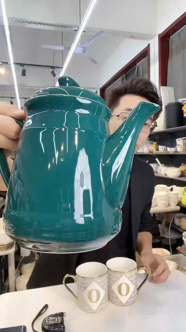 【闪购商品】祖母绿凉水壶