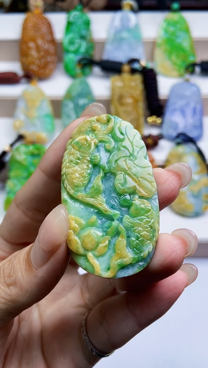 颈饰未镶嵌翡翠翡翠A货