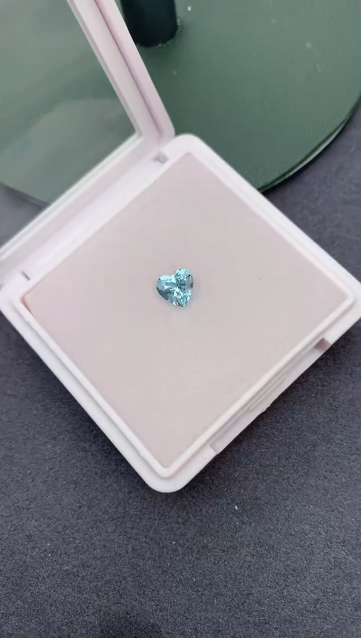 【闪购商品】海蓝宝石裸石未镶嵌1ct 海蓝宝石