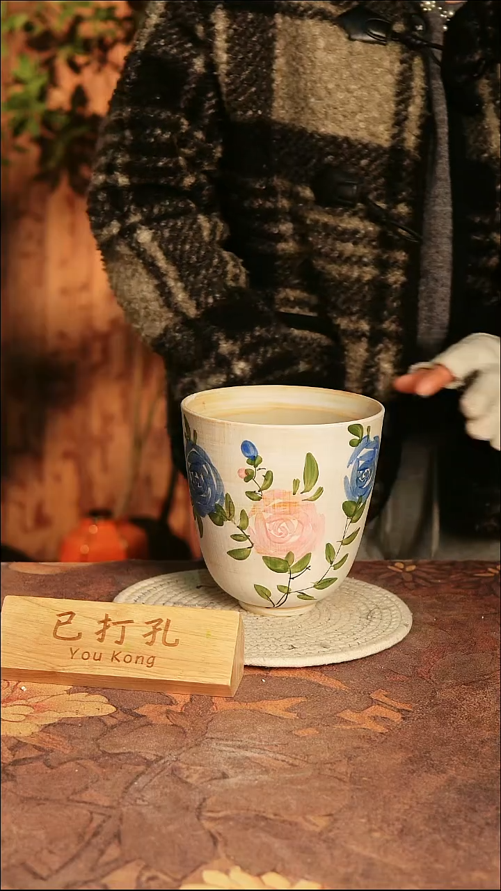 陶瓷8-135高16口15误差2已打孔