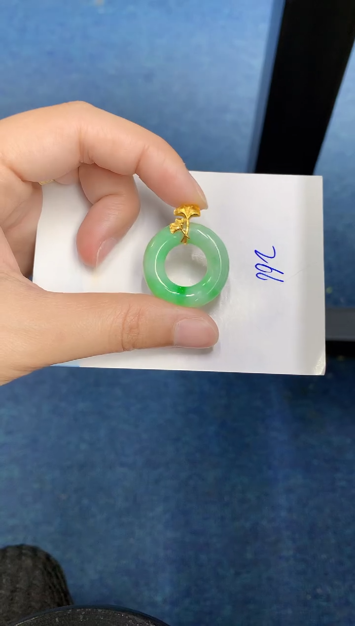 【闪购商品】翡翠颈饰18K金镶嵌000000000