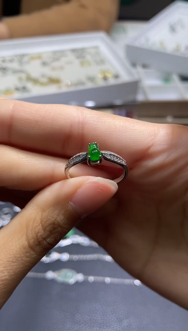 【闪购商品】定制翡翠未镶嵌天然翡翠A货213