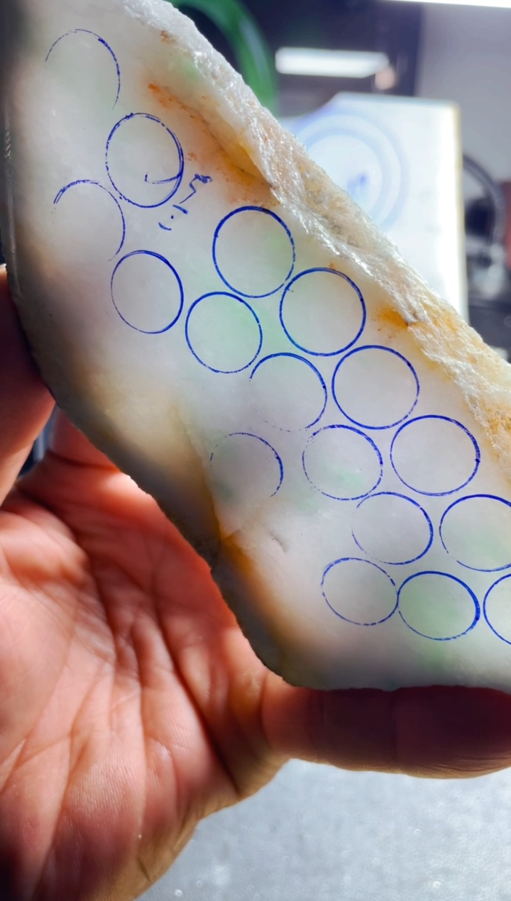 未镶嵌翡翠定制翡翠@***张翡翠