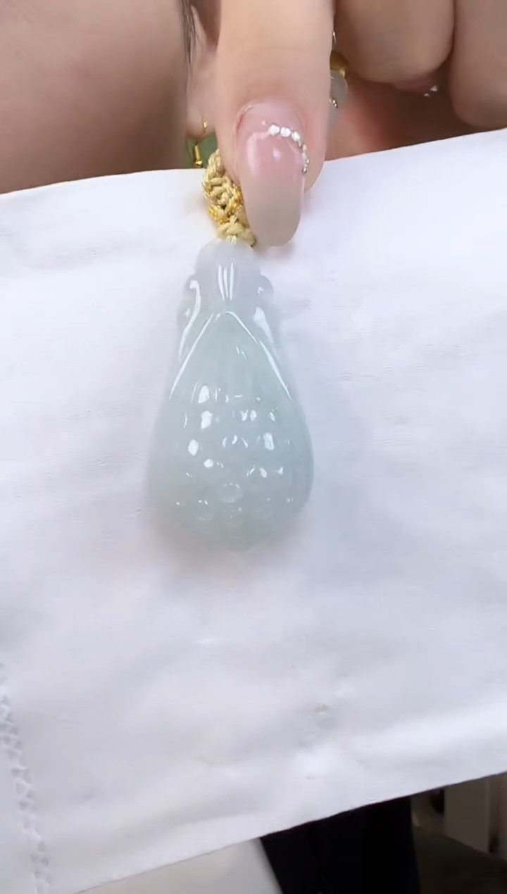 吊坠(不含链)未镶嵌翡翠玉兰花吊坠（送绳）