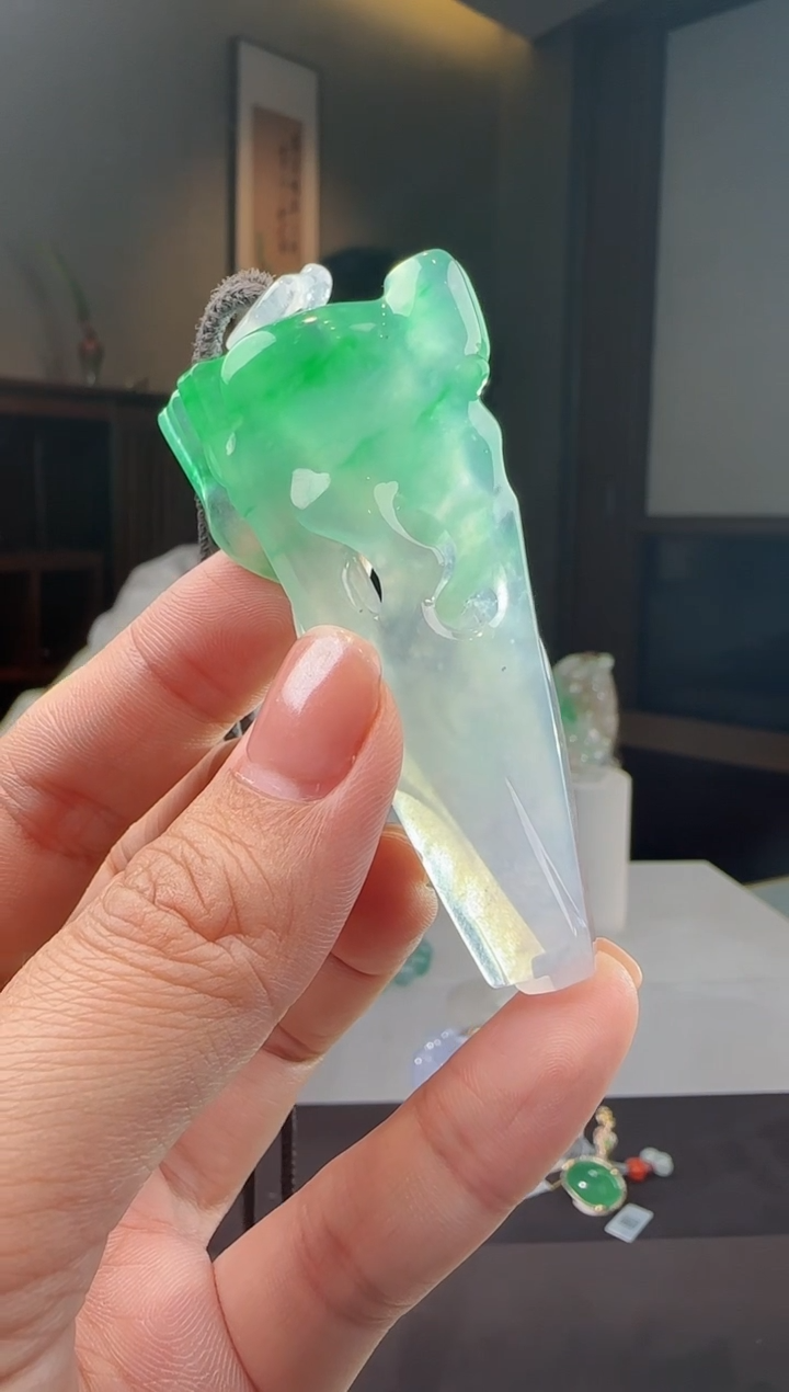 未镶嵌挂件翡翠形意系列