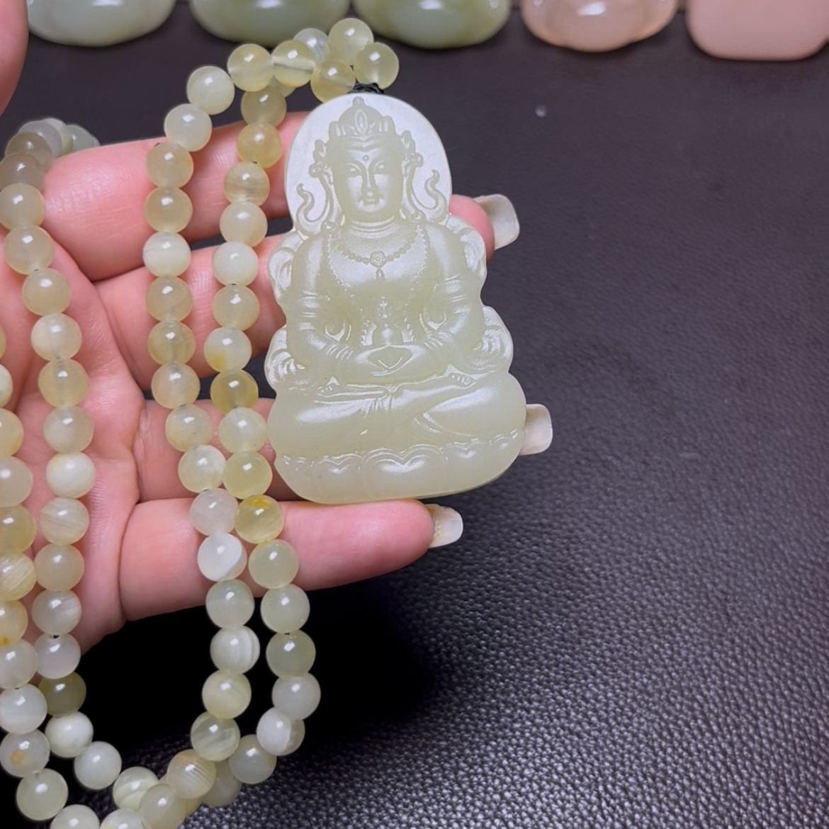 新疆和田玉 黄口料度母观音