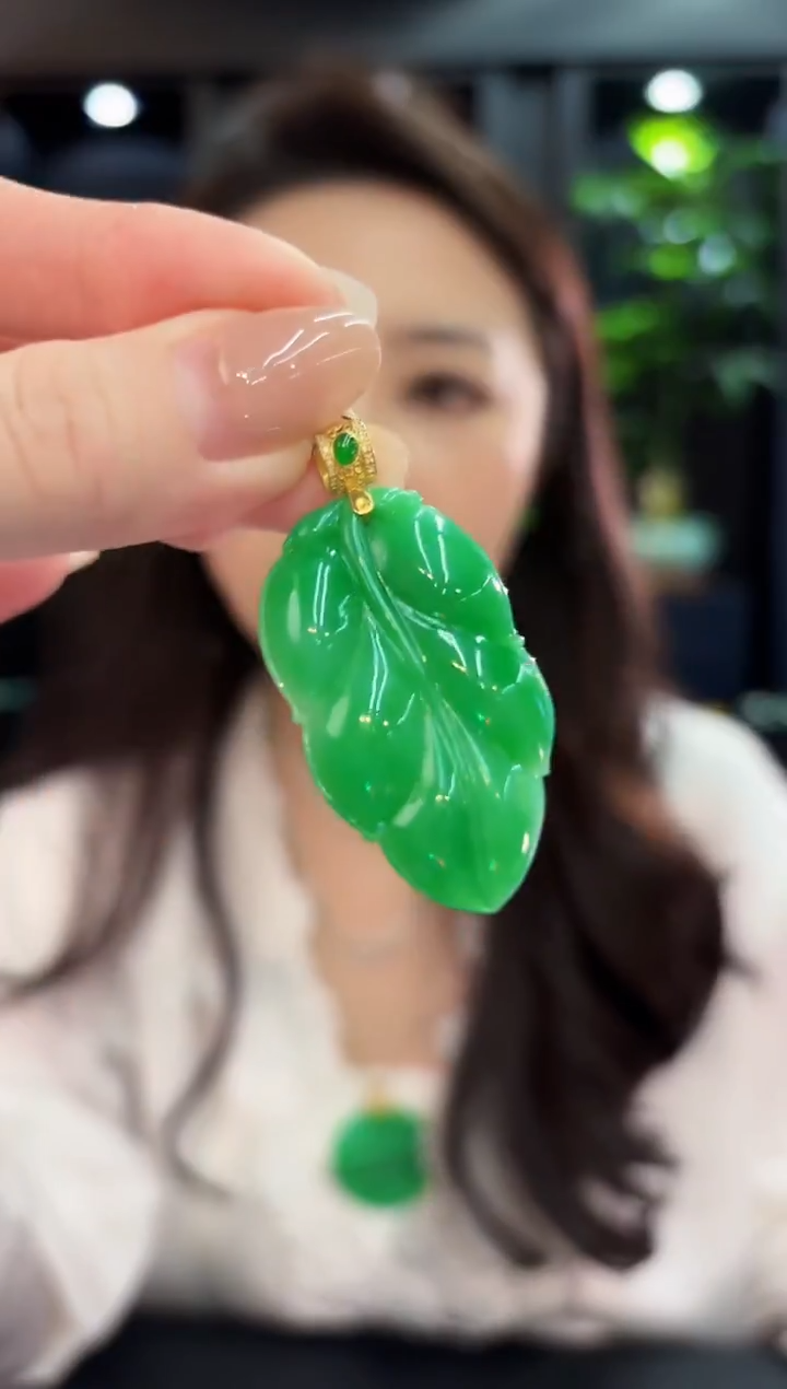 吊坠(不含链)18K金镶嵌翡翠 缅甸A货/支持复检/一件