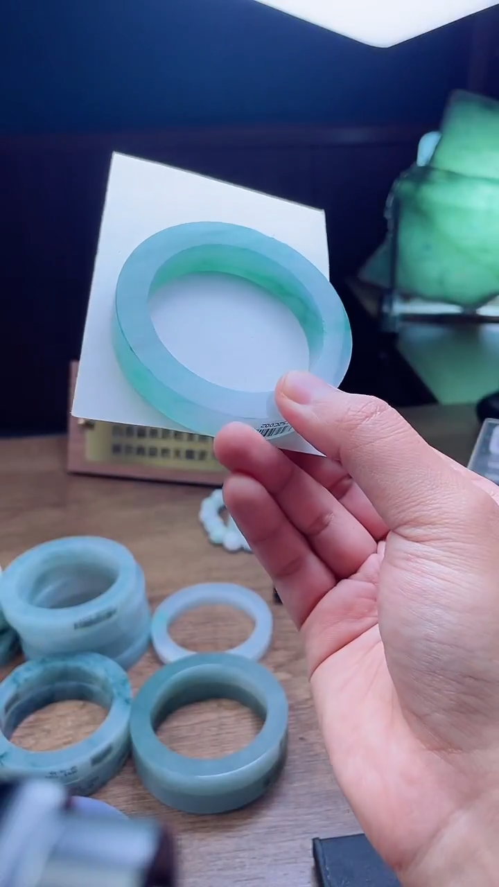 定制翡翠手镯未镶嵌萍**蓬定制