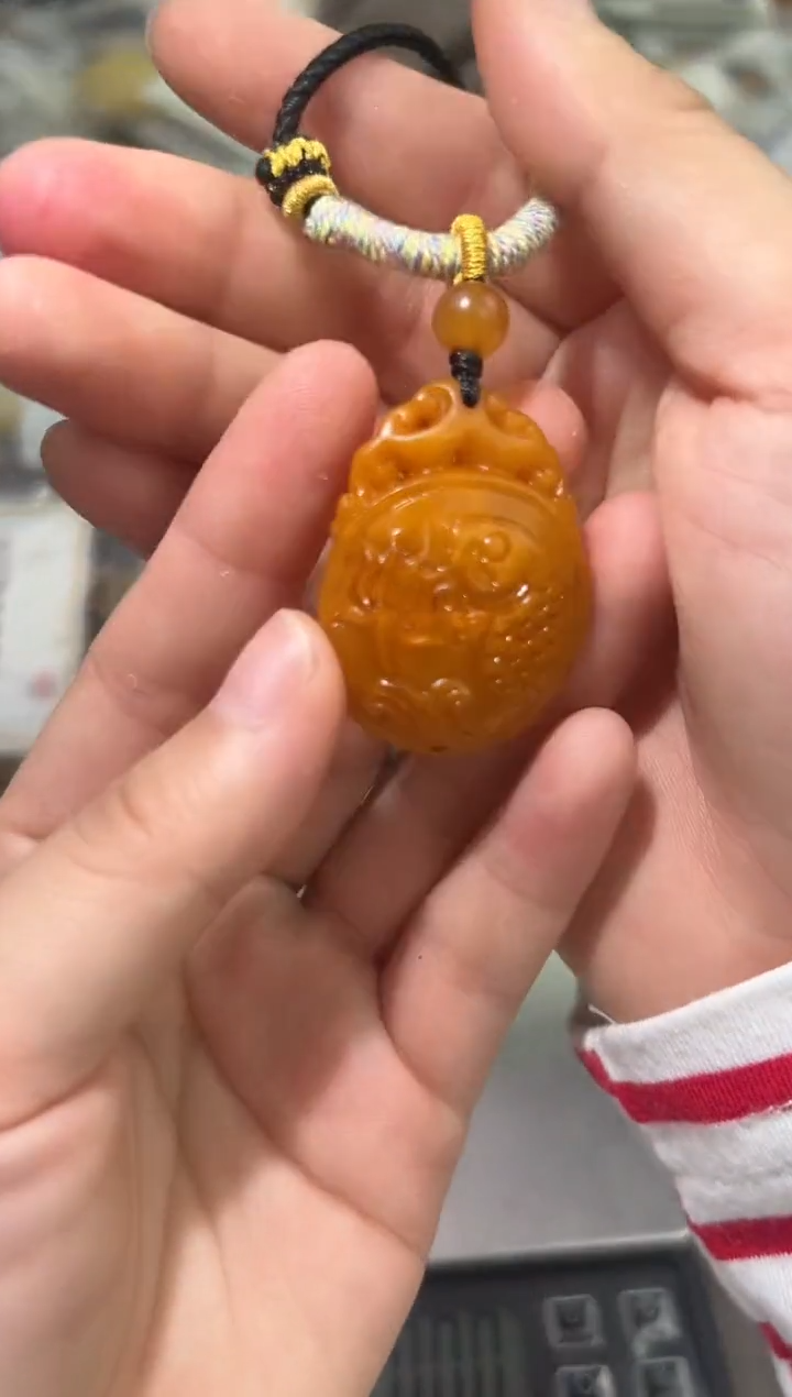 裸石琥珀未镶嵌琥珀蜜蜡吊坠