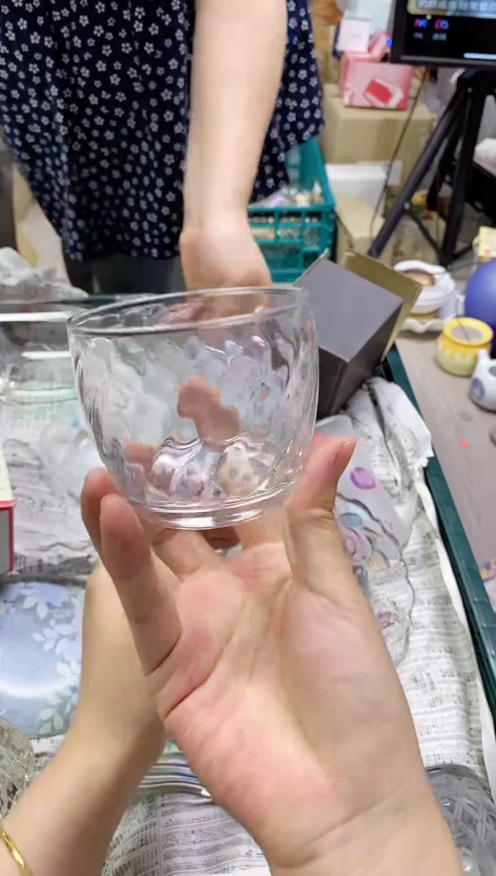 /百**丽056精美瓷器感谢选购