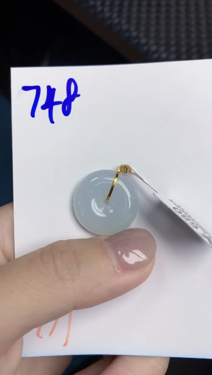 【闪购商品】翡翠挂件18K金镶嵌天然翡翠A货