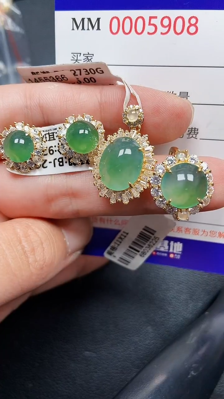 颈饰银S925镶嵌翡翠5908