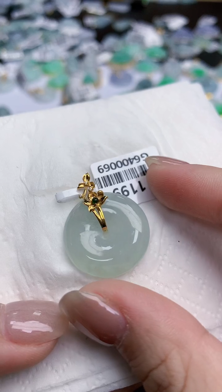 【闪购商品】翡翠颈饰18K金镶嵌天然缅甸翡翠A货
