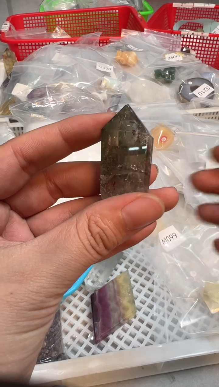 未镶嵌珠宝半成品水晶M358 约4.1cm