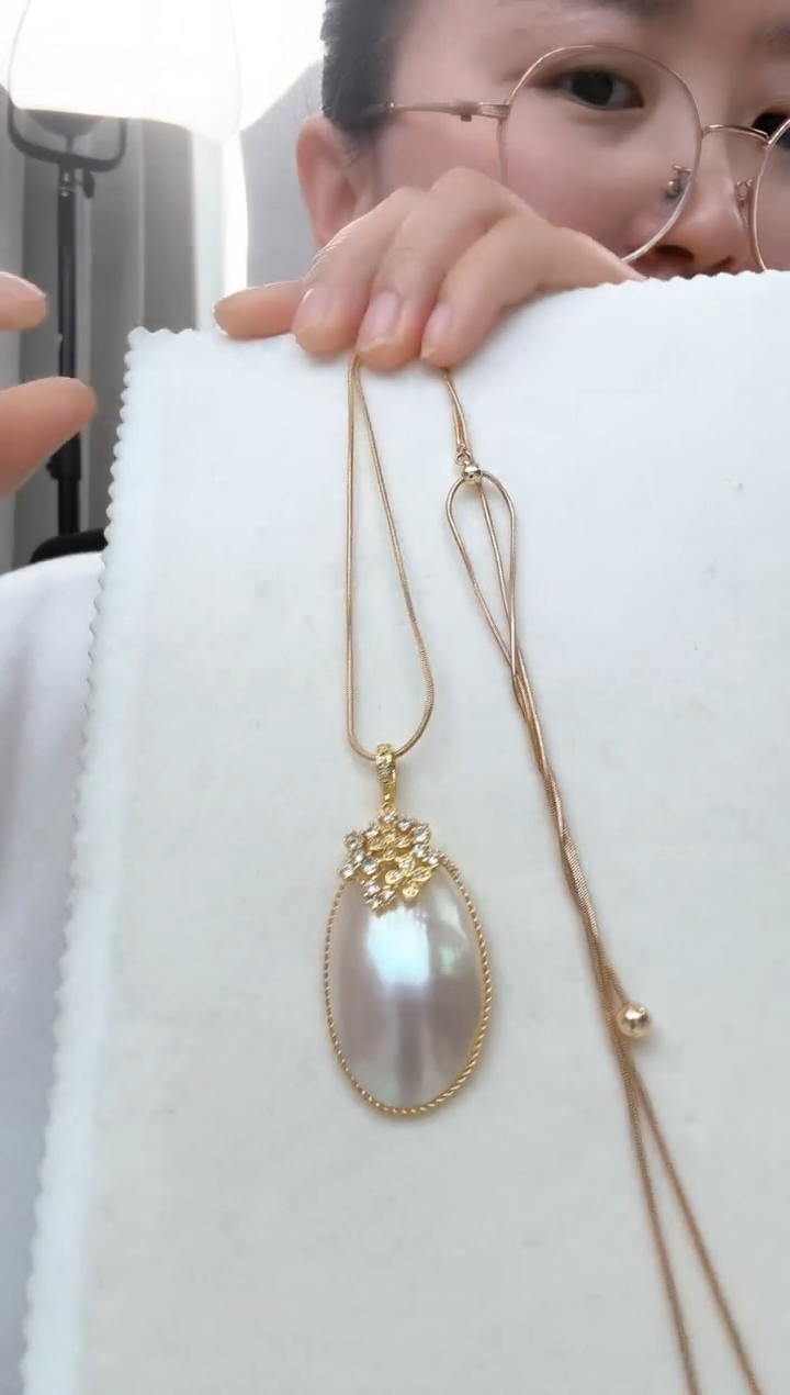 铜合金无繁花吊坠